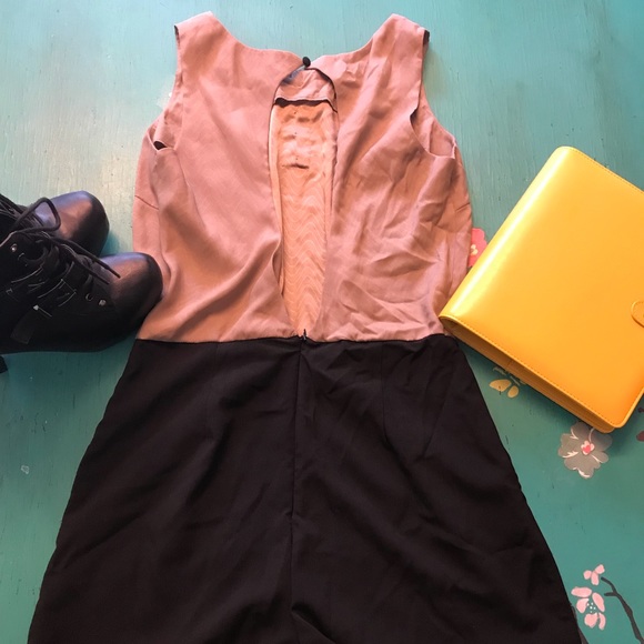 CASUAL ROMPER - Picture 7 of 8